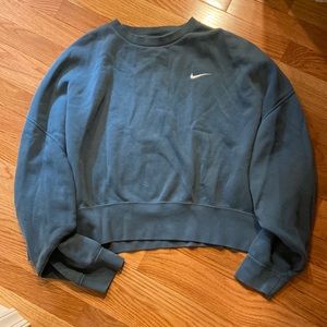 Nike crewneck